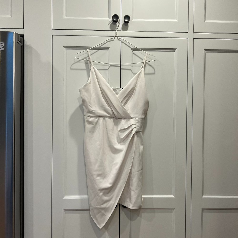 Windsor White Asymmetrical Cocktail Dress Size Small